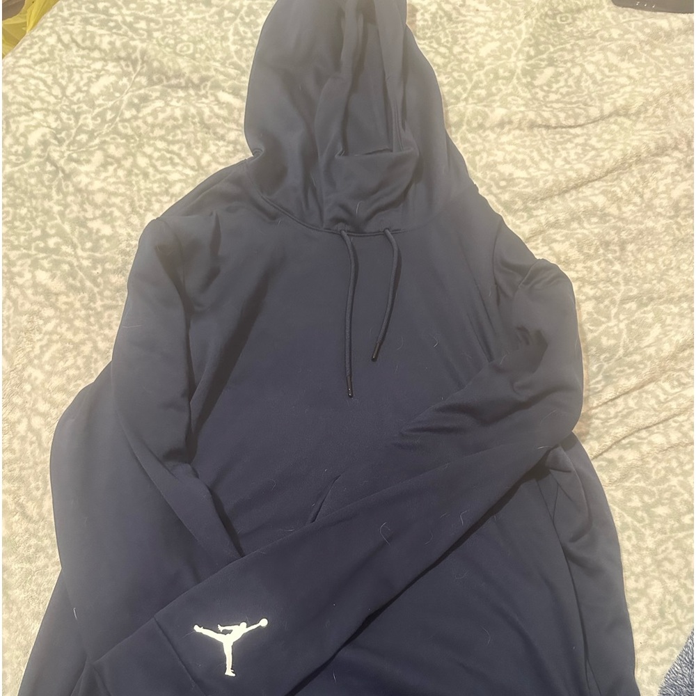 Jordan navy hoodie size large